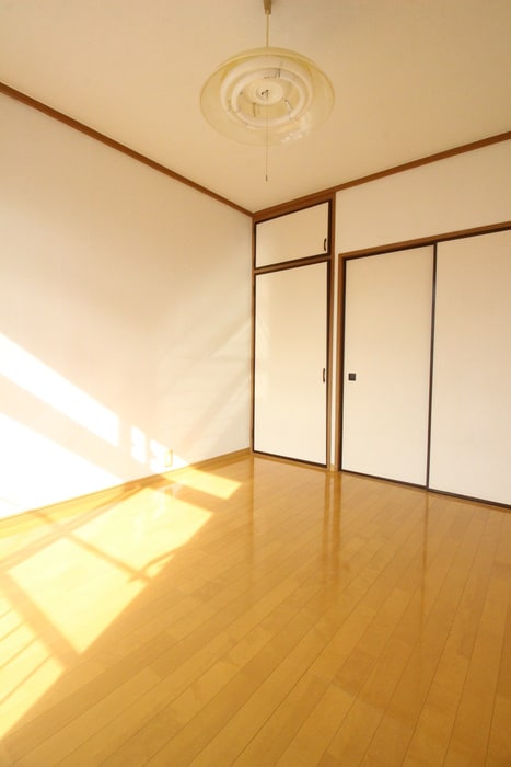 弥生レジデンスA棟の物件内観写真