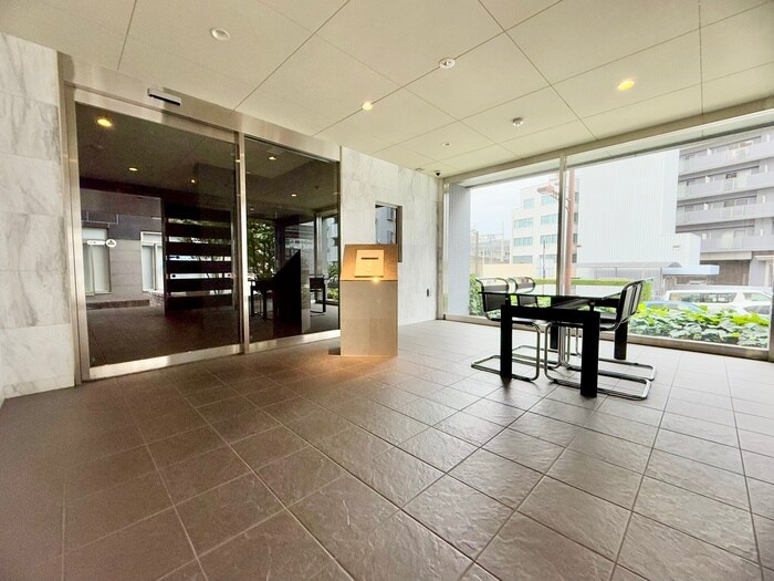 ヴィスタアリーナの物件外観写真