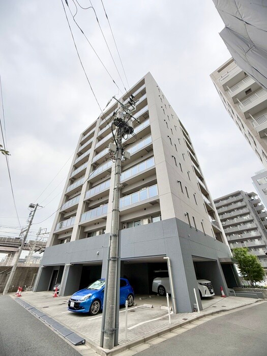 ヴィスタアリーナの物件外観写真