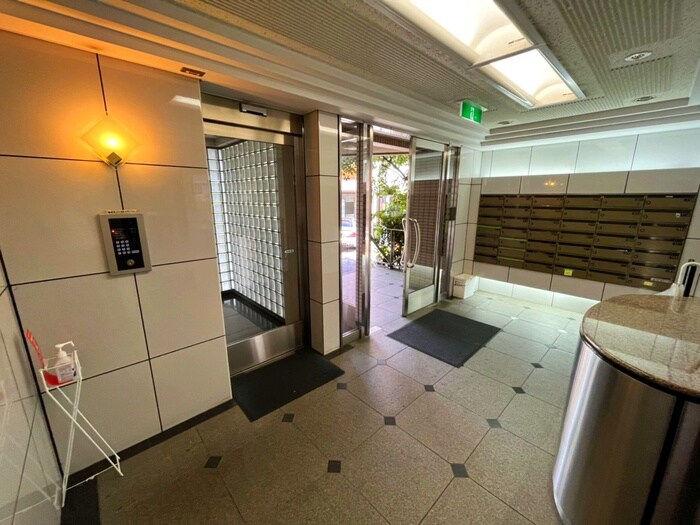 スピティ落合の物件外観写真