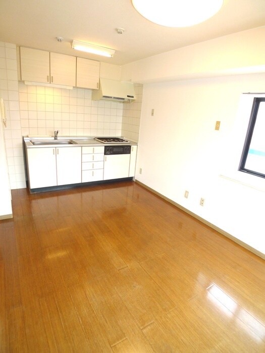 エメラルドハイツＥの物件内観写真