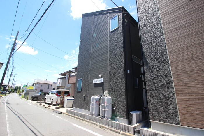 アークファースト町田の物件外観写真