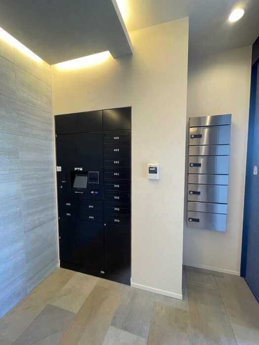 フロントスクエア越谷の物件外観写真