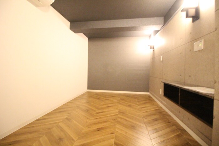 CONTEL YOTSUYAの物件内観写真