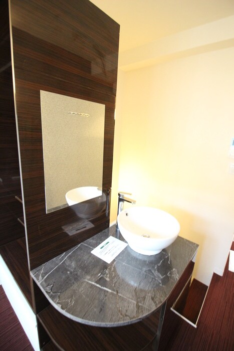 CONTEL YOTSUYAの物件内観写真