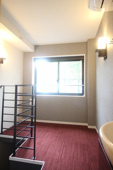 CONTEL YOTSUYAの物件内観写真