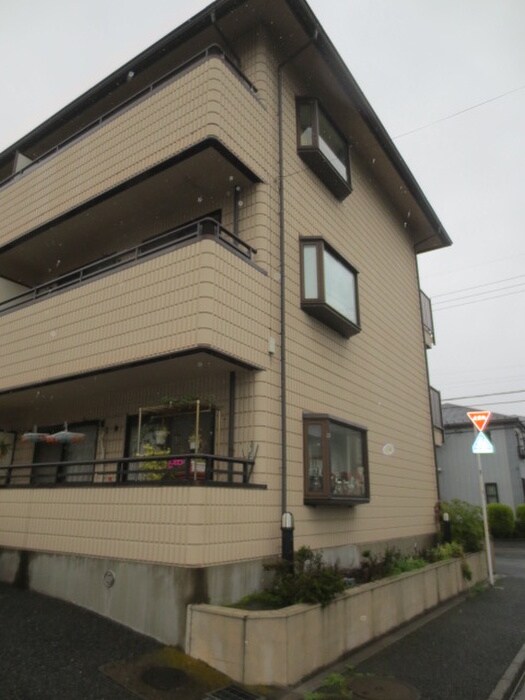 エクセルフラットⅢの物件外観写真