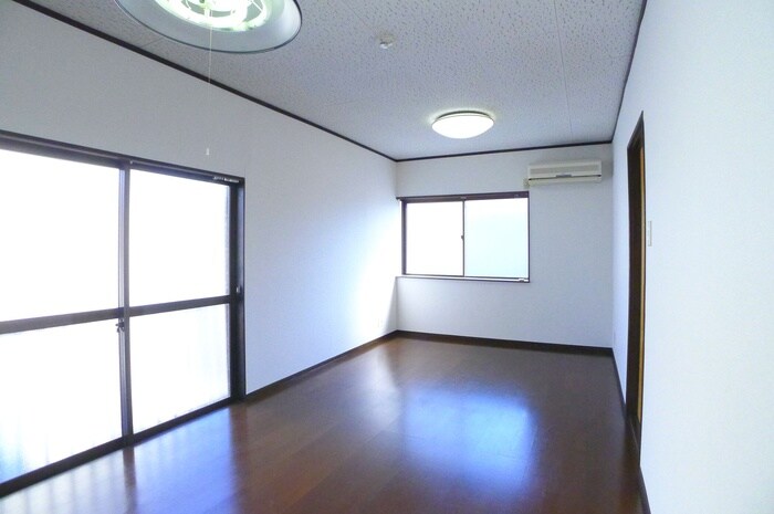 日栄コーポの物件内観写真