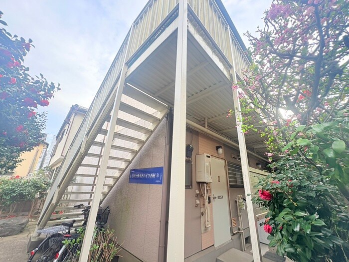 リバ－サイドハイツ西村Ｂ棟の物件外観写真