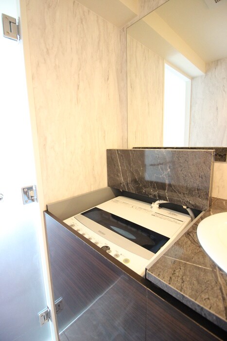 CONTEL SUGAMOの物件内観写真