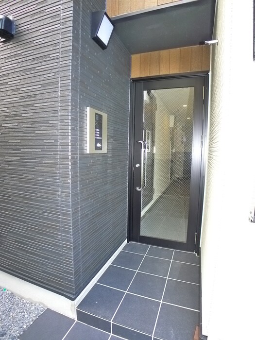 ルネコート高砂　B棟の物件外観写真