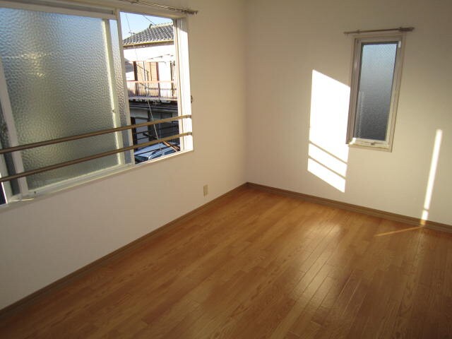 サンガーデン片岡の物件内観写真