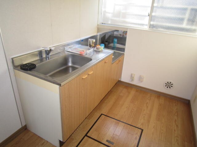 サンガーデン片岡の物件内観写真