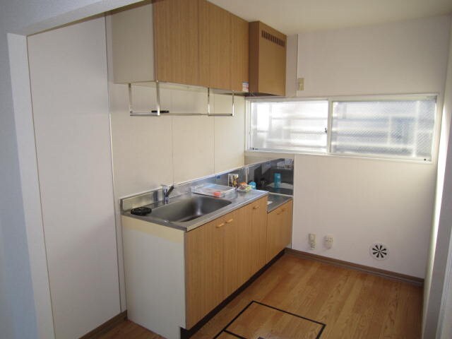 サンガーデン片岡の物件内観写真