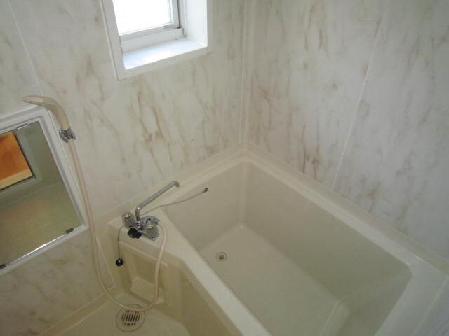 サンガーデン片岡の物件内観写真