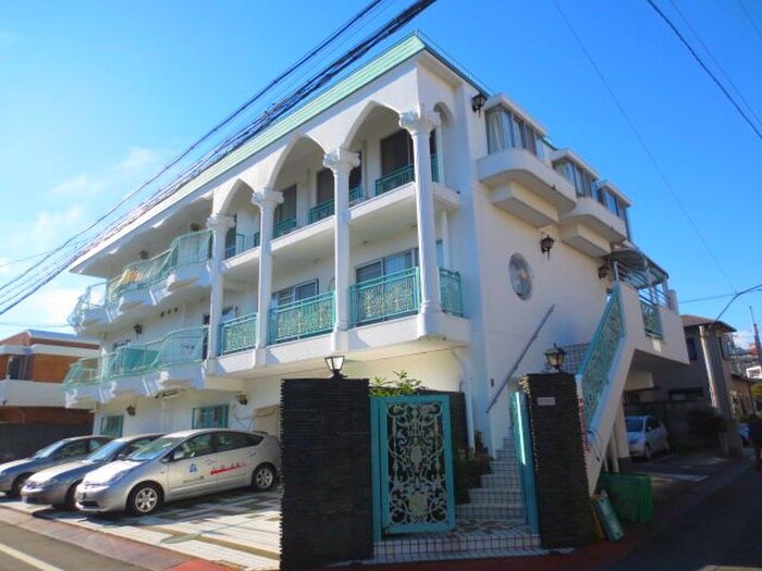 アゼ－ルリド－マンションの物件外観写真