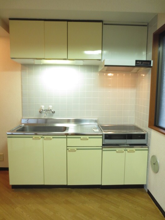 なり駒サ－ドビル(第3)の物件内観写真