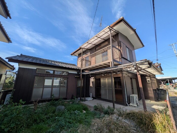 鎌塚3丁目戸建の物件外観写真