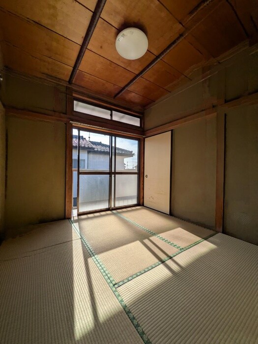 鎌塚3丁目戸建の物件内観写真