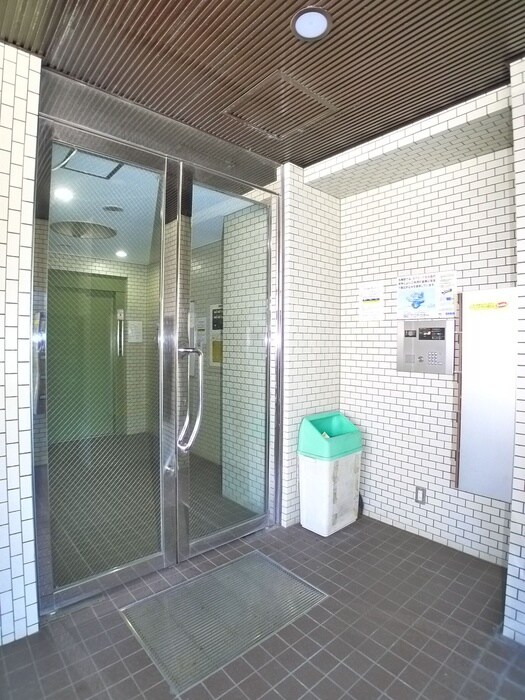 エレガンス葛西の物件外観写真