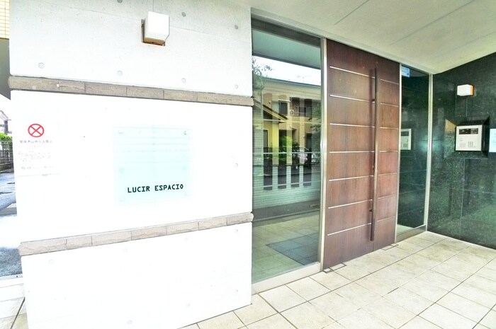 ルシルエスパシオの物件外観写真