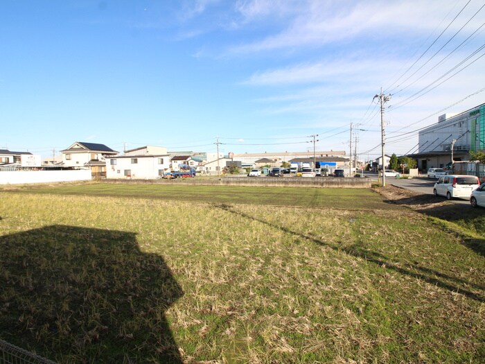 ﾘｰﾌﾞﾙﾌｧｲﾝ三郷新和Ⅱの物件内観写真