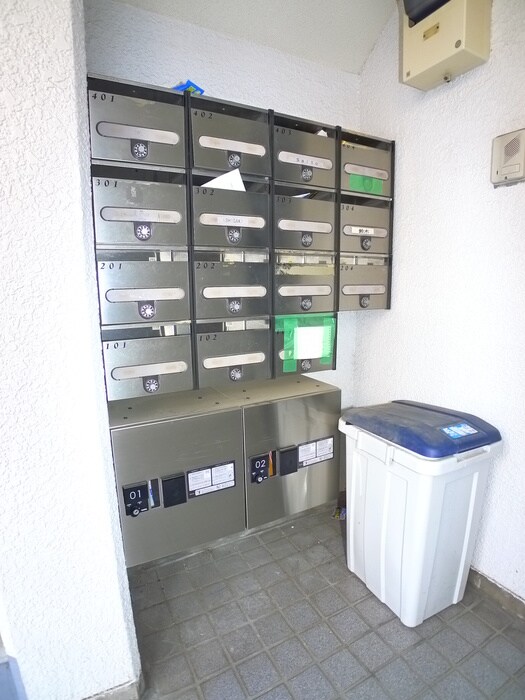 神谷レジデンスの物件外観写真