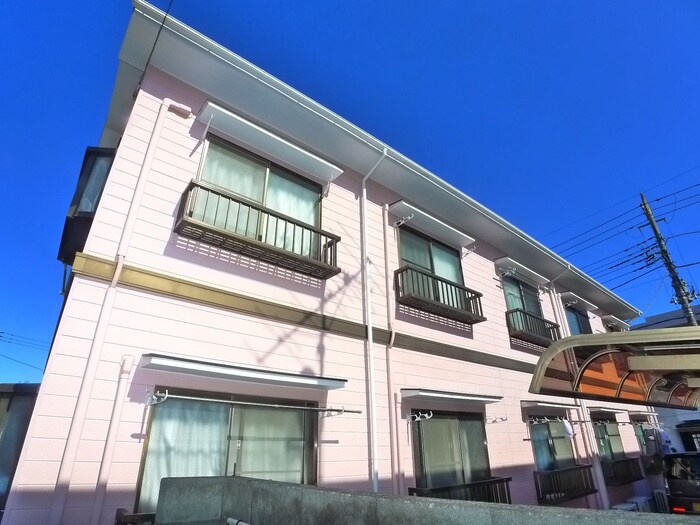 ｳﾞｨﾚﾁﾞ･ﾊﾋﾟﾈｽ5-参番館の物件外観写真