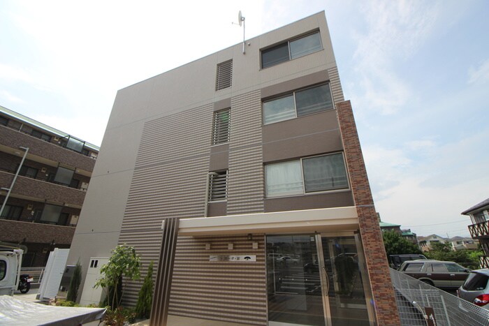 カーサ・Wの物件外観写真