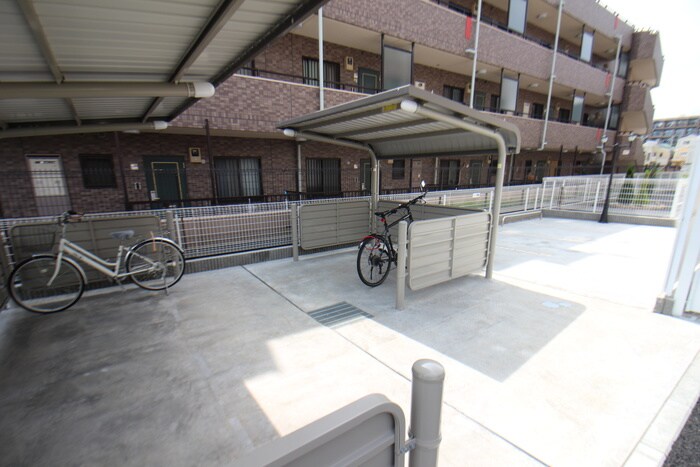 カーサ・Wの物件外観写真