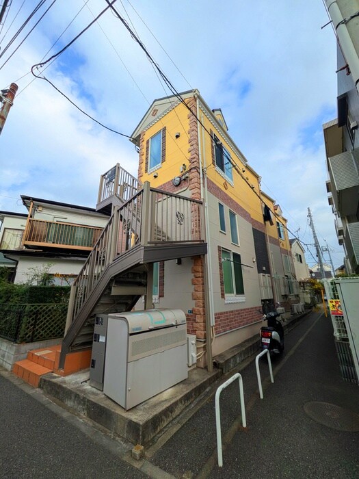 ユナイト根岸ブルーノ・コンティの物件外観写真