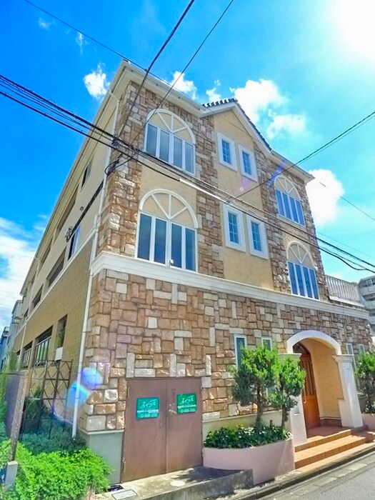 Ｃｈａｒｌｏｔｔｅの物件外観写真