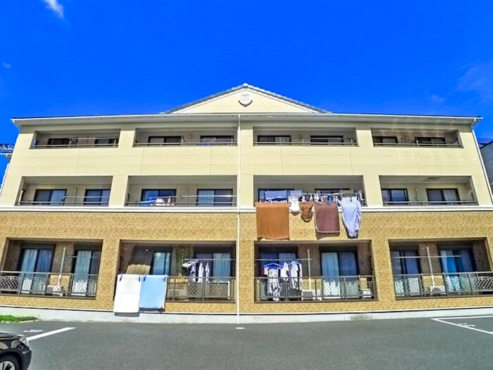 Ｃｈａｒｌｏｔｔｅの物件外観写真