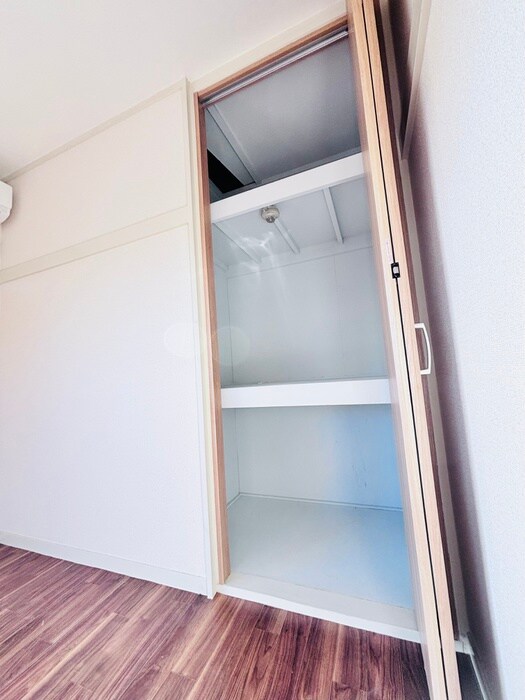 ホワイトコ－ト田奈の物件内観写真