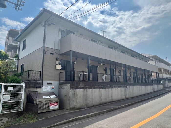 メゾンドシャルポンティエⅠの物件外観写真