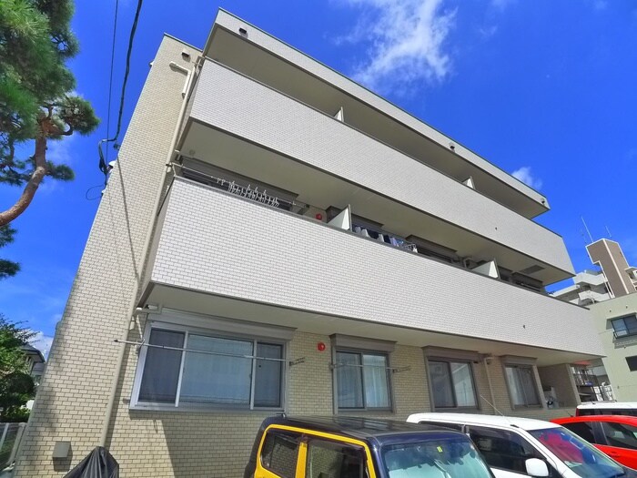 サンシャイン稔台の物件外観写真