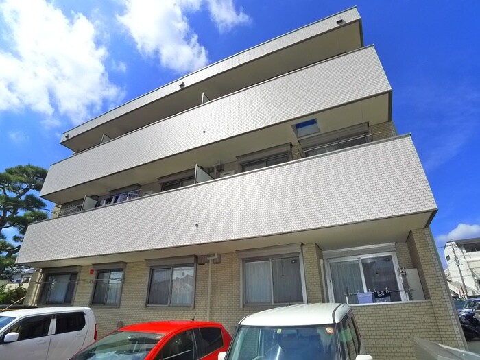 サンシャイン稔台の物件外観写真