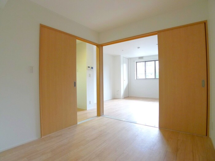 サンシャイン稔台の物件内観写真