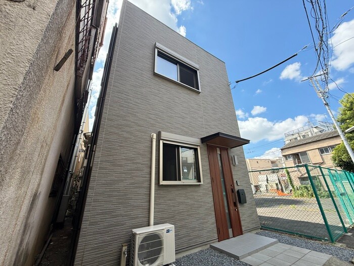 上十条２丁目戸建の物件外観写真