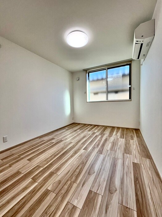 フォレスタ　イルミチェッタの物件内観写真