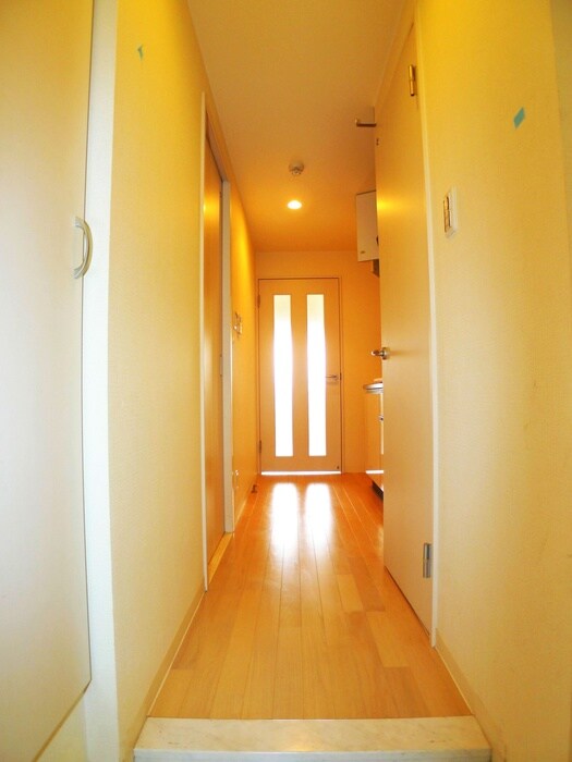 スカイラグーナの物件内観写真