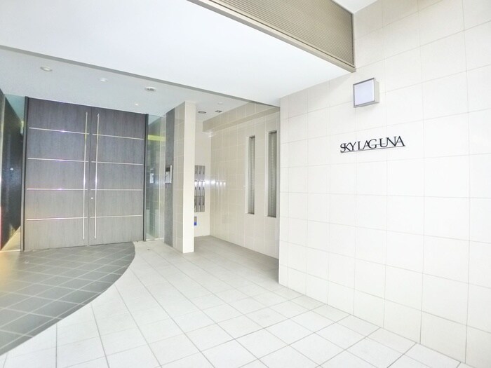 スカイラグーナの物件外観写真