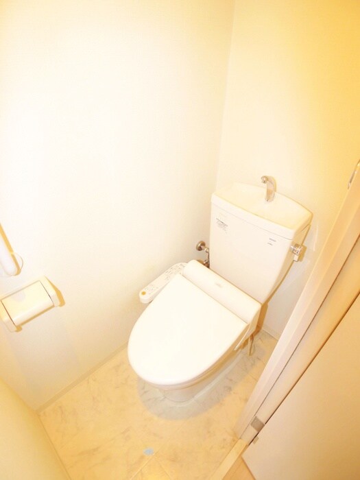 スカイラグーナの物件内観写真