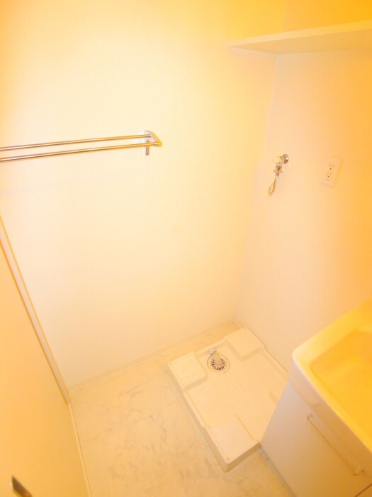 スカイラグーナの物件内観写真