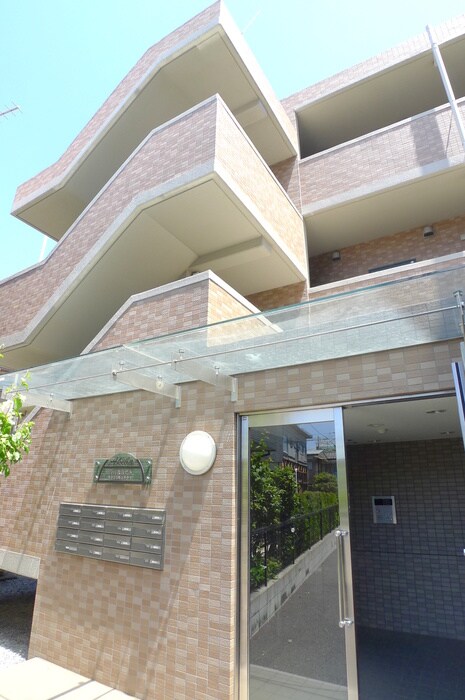 第１１秋葉ビルの物件外観写真