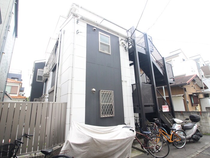 アザレ中丸子の物件外観写真