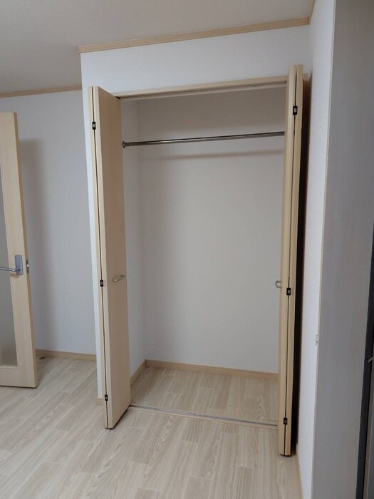 アザレ中丸子の物件内観写真