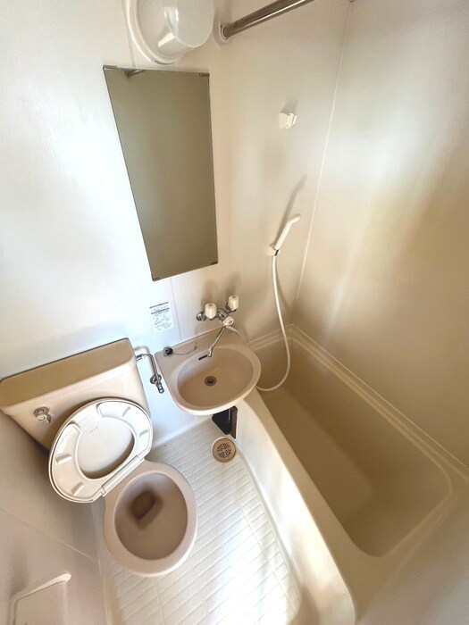 すずらんハイツの物件内観写真