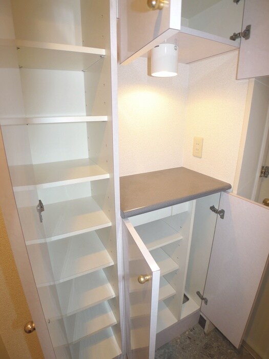 ライオンズヒルズ松戸（307）の物件内観写真