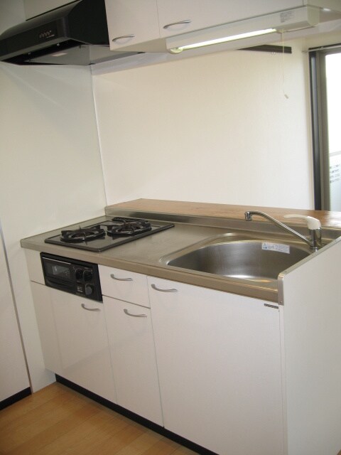 グレイスフルコ－トの物件内観写真